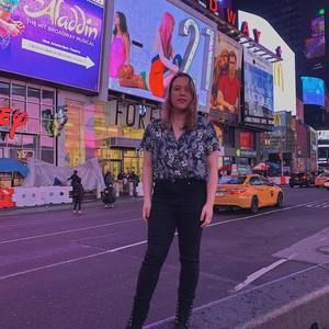 Meet your Posher, Nicole dominique